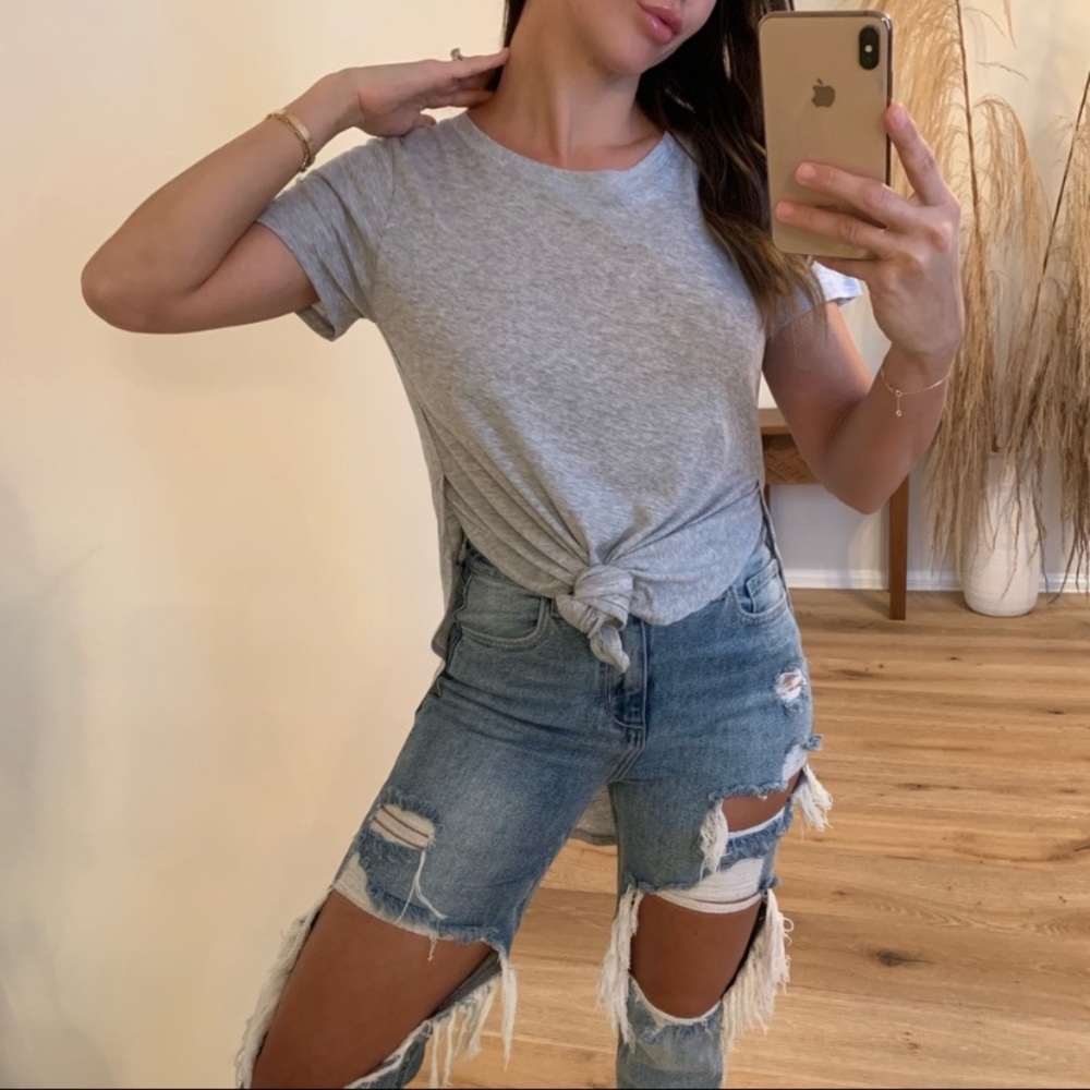 Reposh Edgy Split Tee in Heather Grey